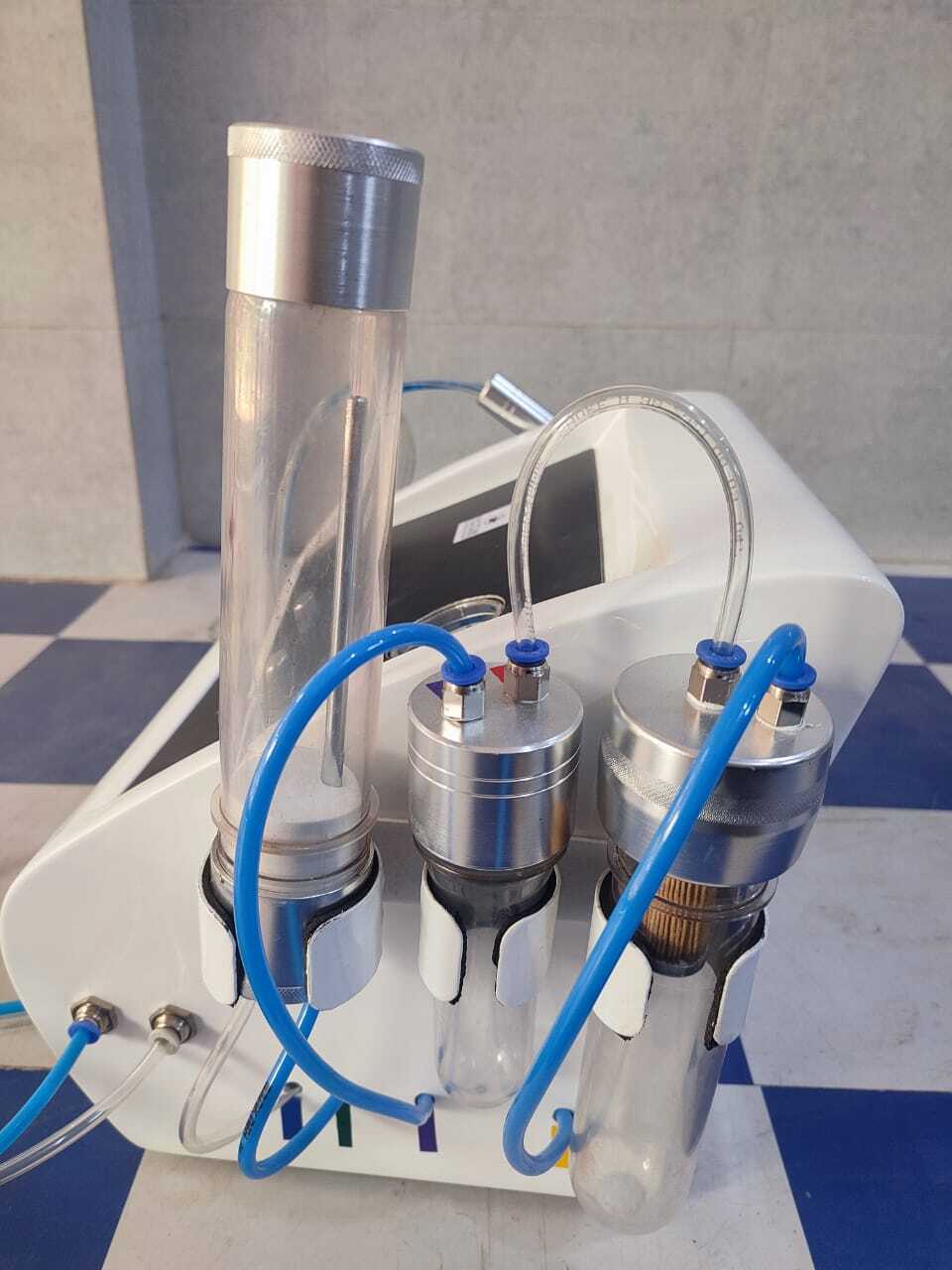 White Microdermabrasion Machine