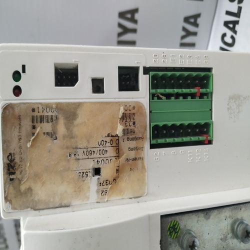 Lenze 33.8215e Servo Drive