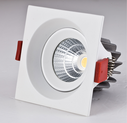 व्हाइट 10w स्क्वेयर लेड डेल्टा कोब स्पॉट/मूवेबल