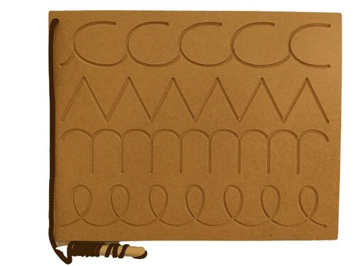 ब्राउन वुडन राइटिंग पैटर्न प्रैक्टिस बोर्ड्स लेटर एजुकेशनल स्लेट