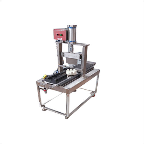 Silver Industrial Cassata Cutting Machine