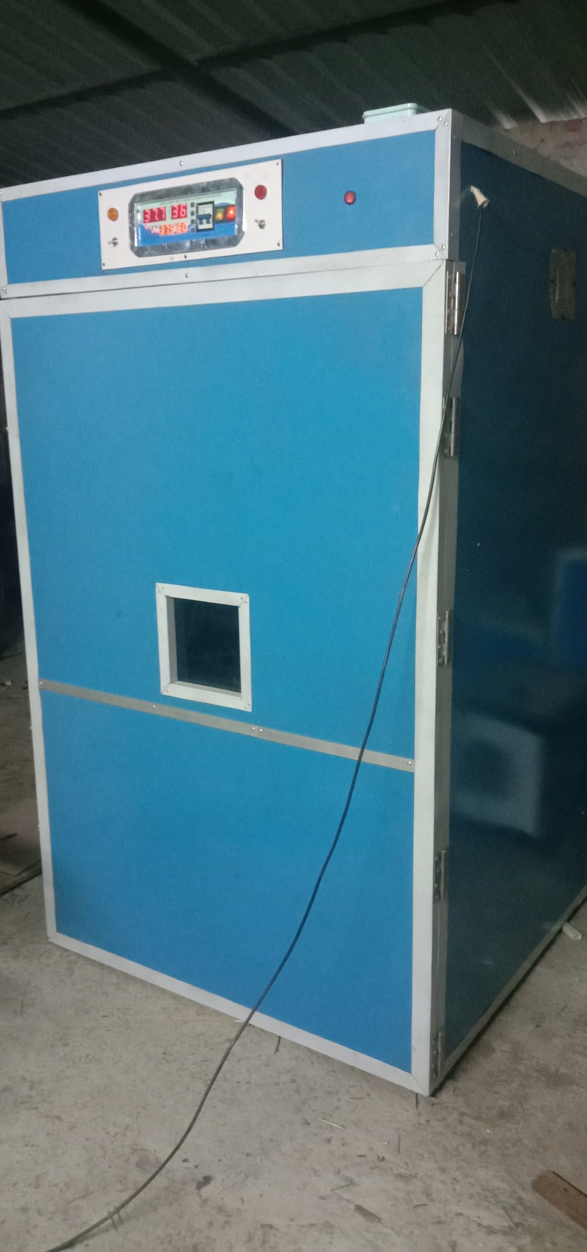 5000 Eggs Incubator Machine Dimension (L*w*h): 44x42x76 Inch (In)