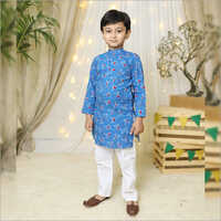 लड़कों का ब्लू प्रिंट कुर्ता पजामा सेट आयु समूह: 1-12 वर्ष