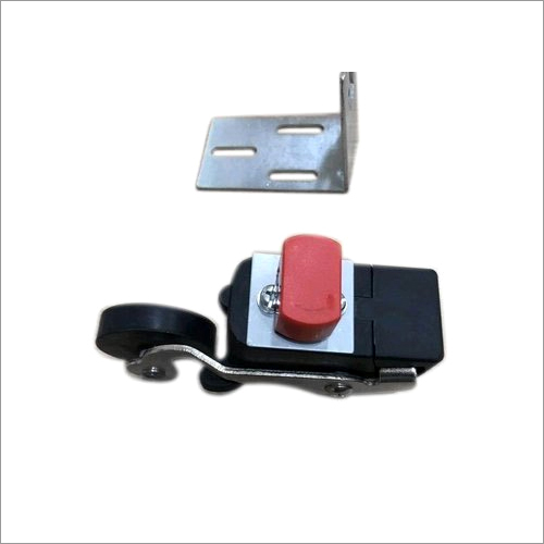 Elevator Limit Switch - Metal Construction, 440 Voltage | Industrial Usage, Warranty Included