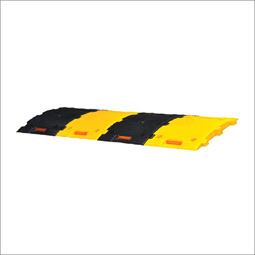 High Quality Road Speed Breaker - Color: Black & Yellow