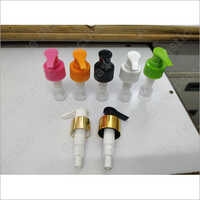 विभिन्न रंगों में उपलब्ध प्लास्टिक बोतल पंप