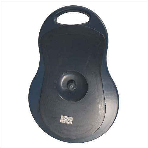Plastic Bed Pan - 3.5 Inches Height, 15.5 Inches Length, 7 Inches Width | Polished Finish, Built-In Handles for Easy Use