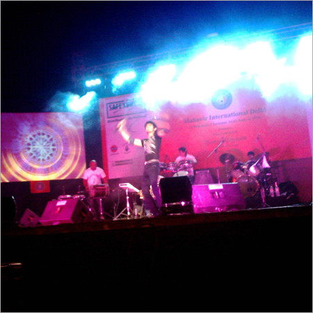 लाइव म्यूजिकल शो व्यवस्थान (सोनू निगम)