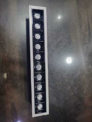 एलईडी रैखिक प्रकाश आवास