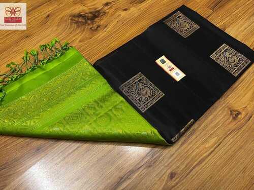 ब्लैक विथ ग्रीन प्योर कांजीवरम वर्क मीना बुड्डा सिल्क