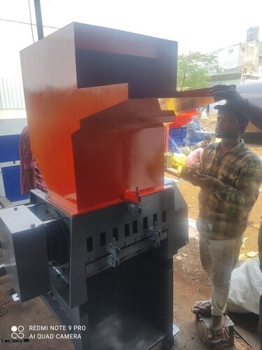 Plastic Shredder - Heavy-Duty Design | Ideal for Food Processing and Commercial Applications