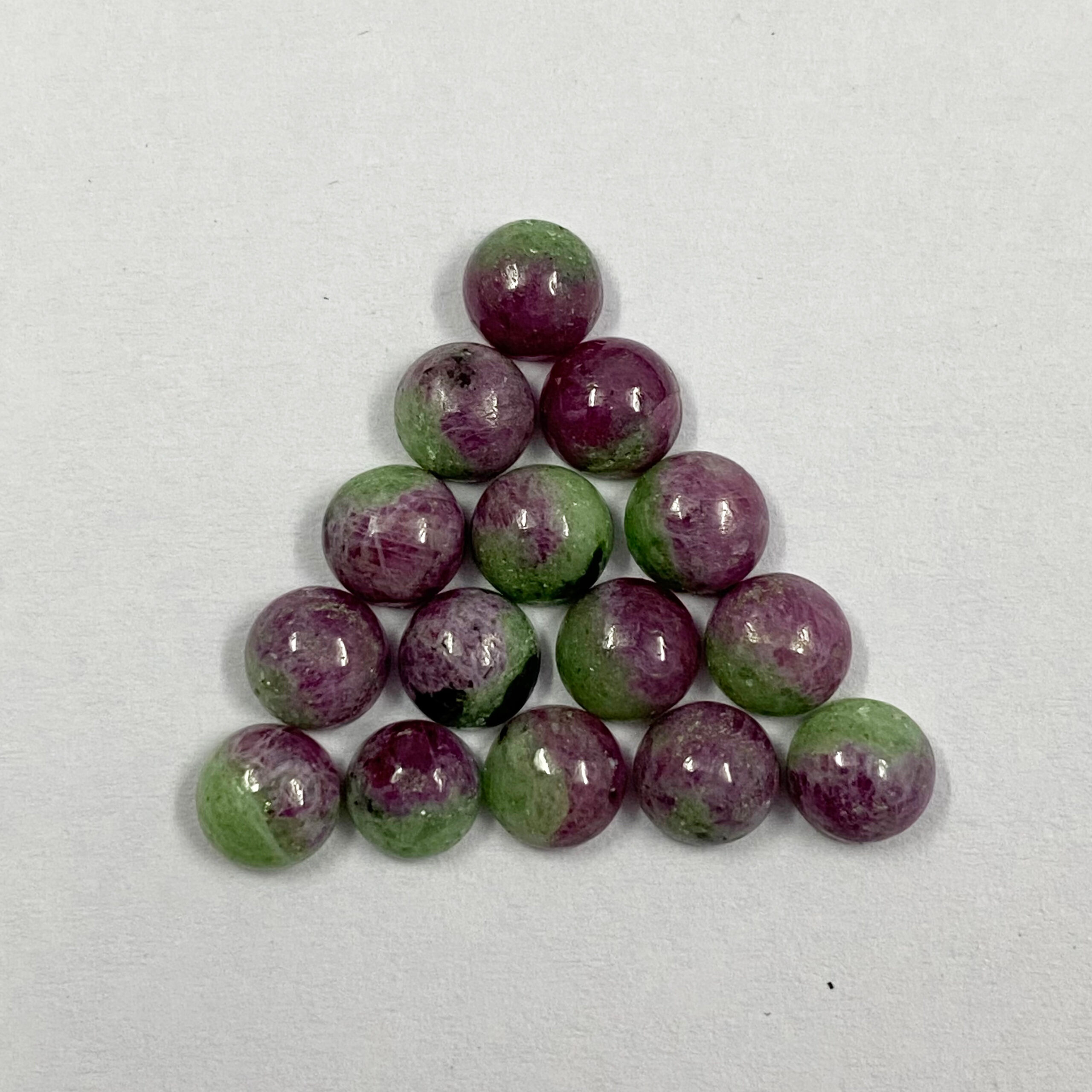 Ruby Zoisite Round Cabochon Loose Gemstones - Size Range 4-10mm, Aaa Quality Natural Stones With Green And Red Color