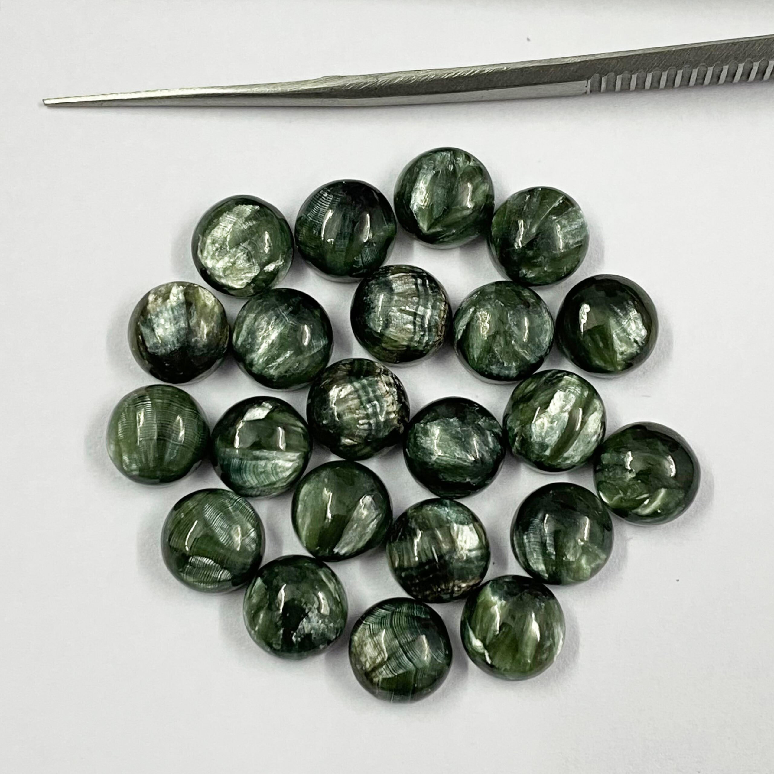 Seraphinite Round Cabochon Loose Gemstones Grade: Aaa