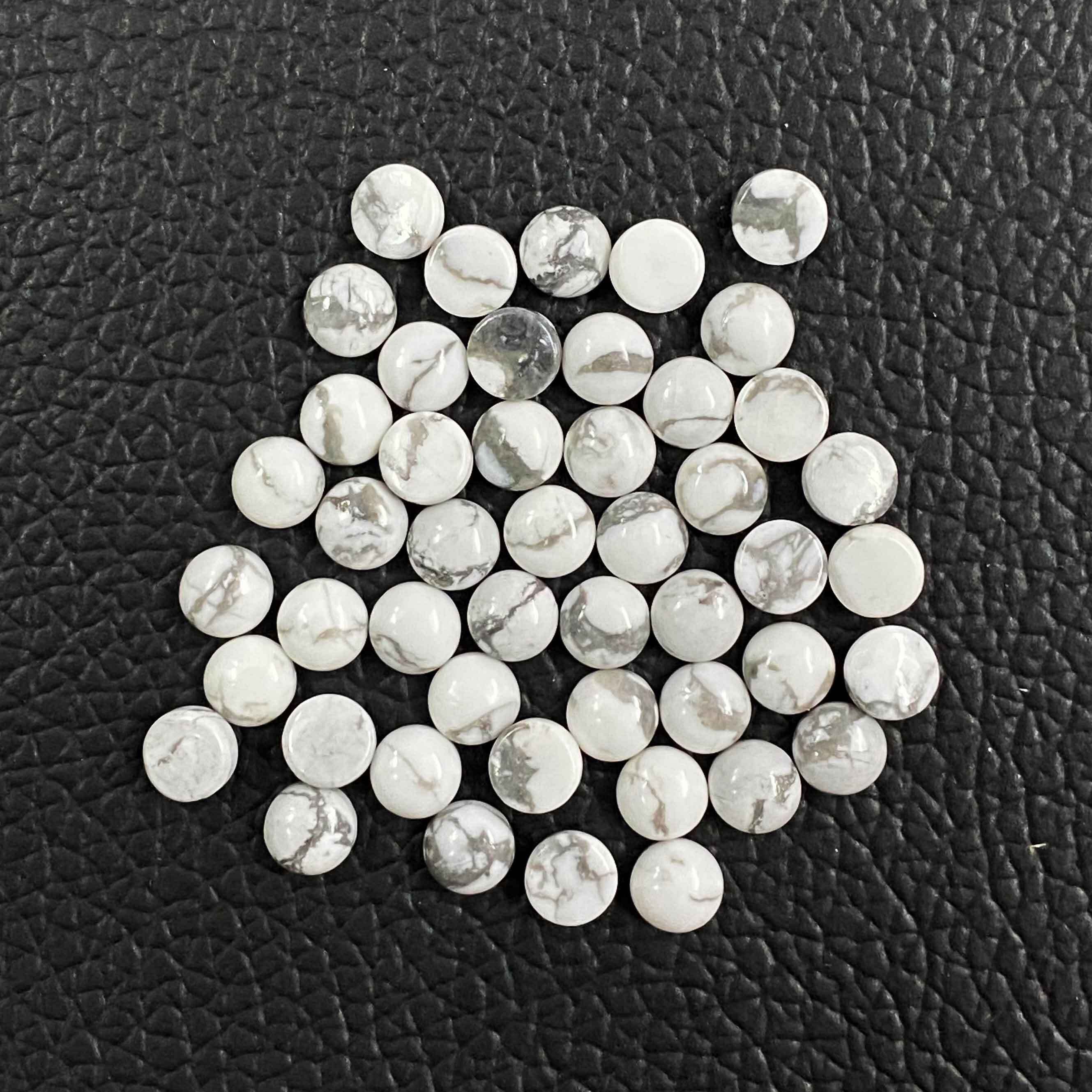 Howlite Round Cabochon Loose Gemstones Grade: Aaa