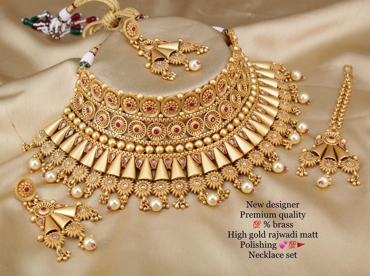 Rajwadi Matte Pilosh Choker