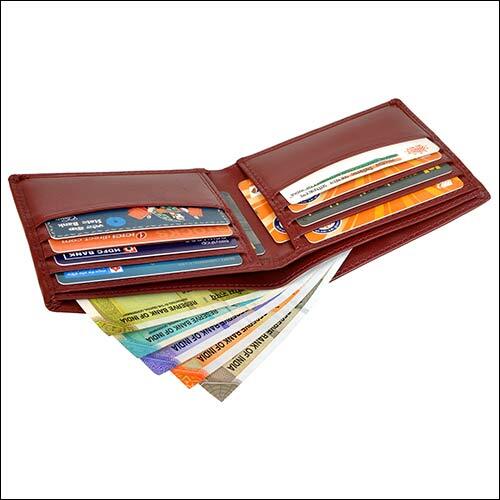 Brown Leather Wallet Design: Plain