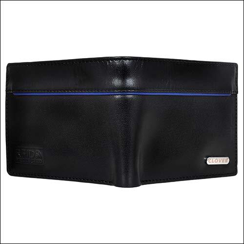 Black Leather Wallet Design: Plain