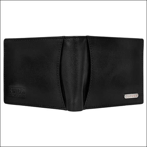 Black Leather Wallet Design: Plain