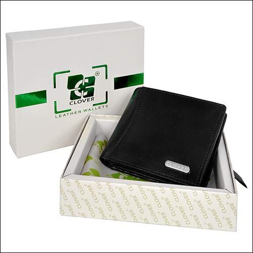 Black Leather Wallet Design: Plain