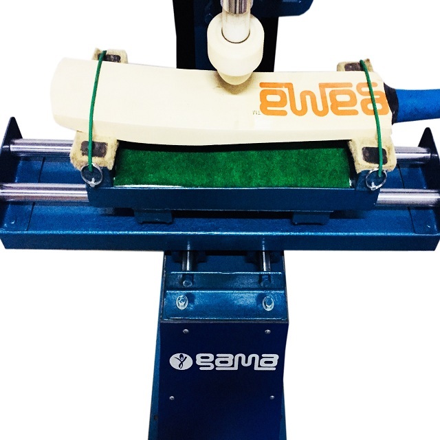 Cricket Bat Knocking Machine Dimension(l*w*h): 122 X 89 X 61  Centimeter (Cm)