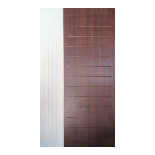सॉलिड वुड डिज़ाइनर पॉलिश्ड मेम्ब्रेन डोर