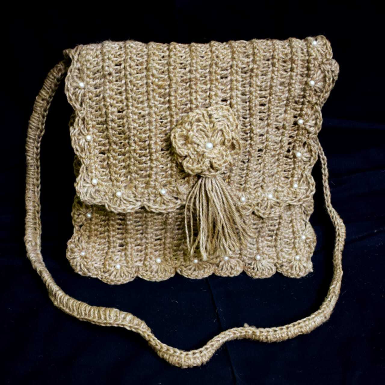 Women Hand Pure Jute Bag Design: New Design