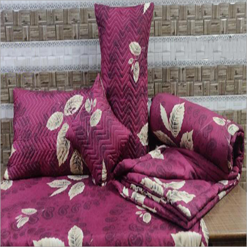 Washable Magenta Color Printed Bedding Set