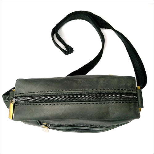 ब्लैक हंटर लेदर स्लिंग बैग