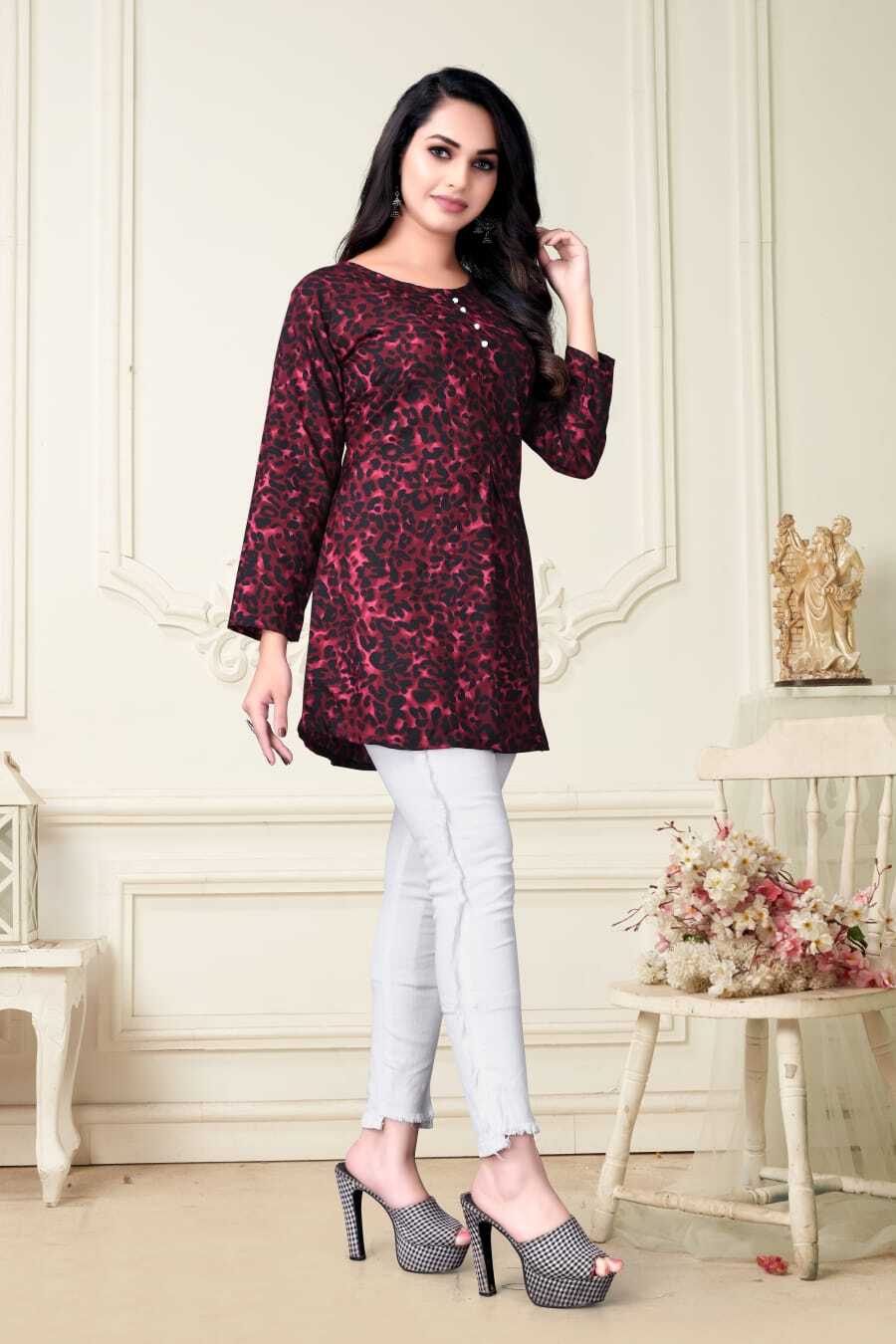 Ladies Western Top - Crepe Fabric, Size S/m/l/xl, Maroon Color, Full Sleeves, Printed Pattern | Breathable, Washable, Suitable For All Seasons