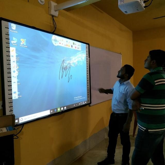 Finger Touch Interactive White Board
