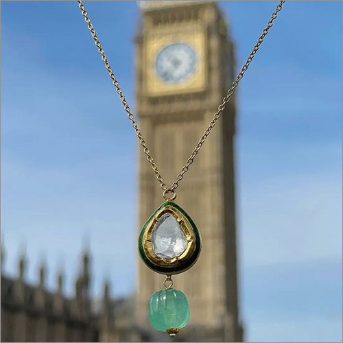 पोल्की कुंदन पेंडेंट जेंडर: महिलाएं