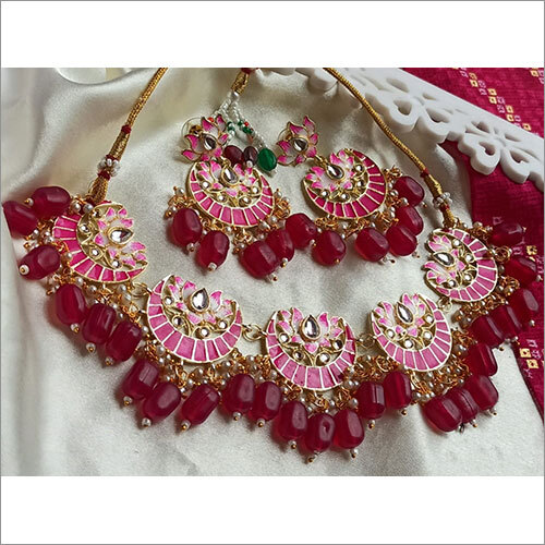 मारुति मैरून ज्वेलरी सेट सजावट सामग्री: पत्थर