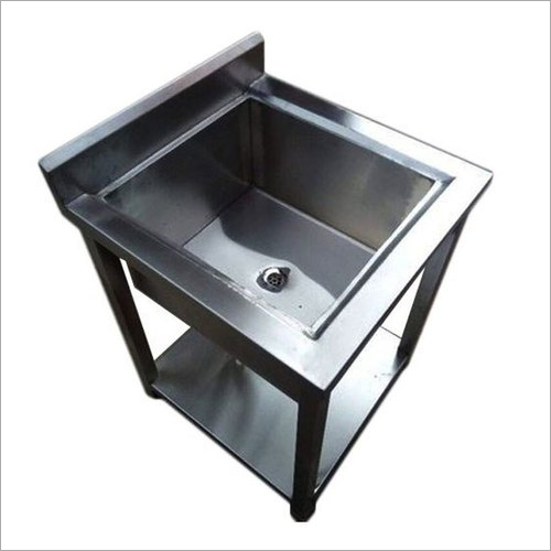 Single Sink Unit By Radha Kitchen Equipment