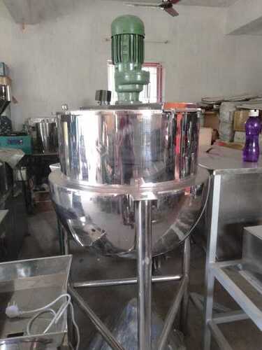 Tomato Kettle - Steel, 3 Kw Power, 220 V Voltage | Silver Finish, Ideal For Restaurants, Warranty Included