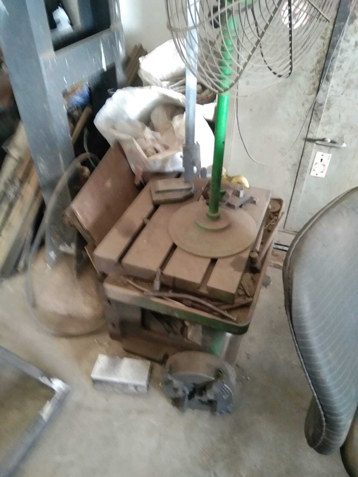 Radial Drill Machine - Material: Carbon Steel