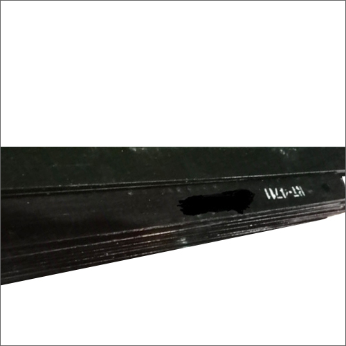 ब्लैक रेलवे ट्रैक टाई बार