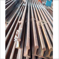 ग्रे रेलवे ट्रैक ग्लेड जॉइंट