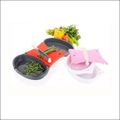 Cut N Wash Folding - Plastic Material , Blue Color with Versatile Design for Easy Storage and Convenient Use