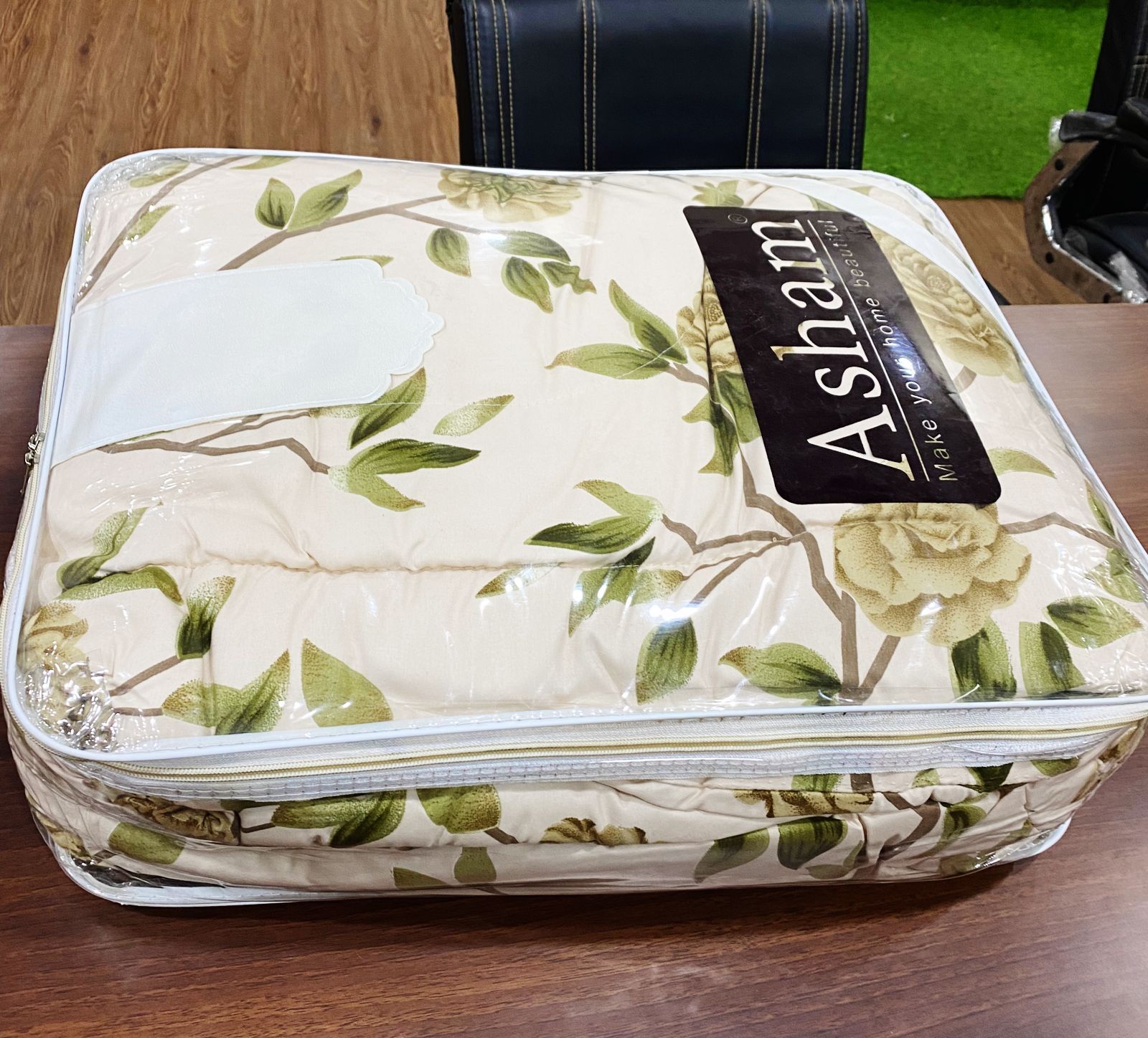 White Cotton Duvet Size: King