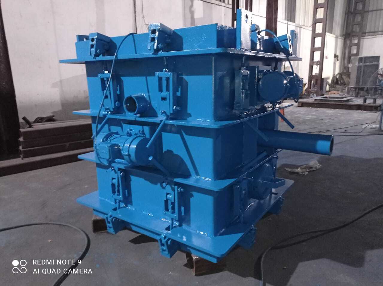 Customized Concrete Pipe Making Machine