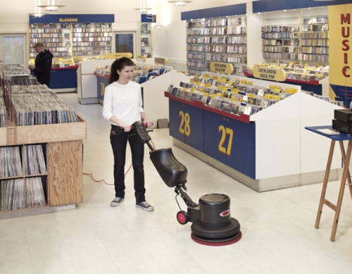 Nilfisk Single Disk Floor Scrubber Ls-160-eu Usage: Commercial & Domestic