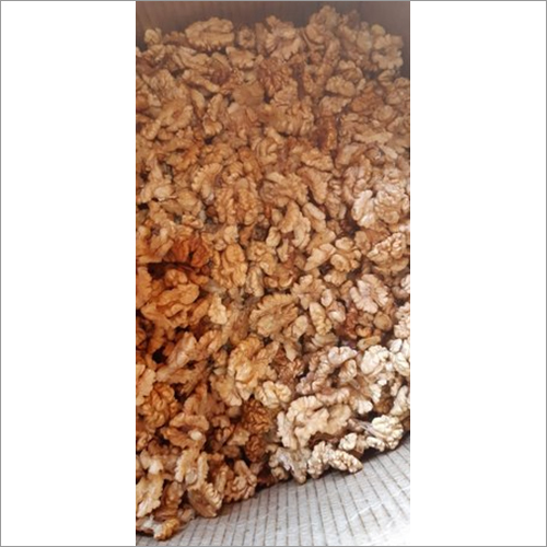 Walnut Kernels - Dried, Nil Moisture | Common Cultivation Type, Premium Quality Snack