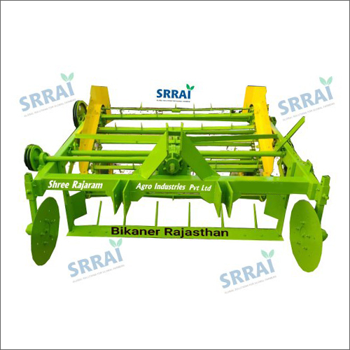 Green 35 Hp Peanut Digger Machine