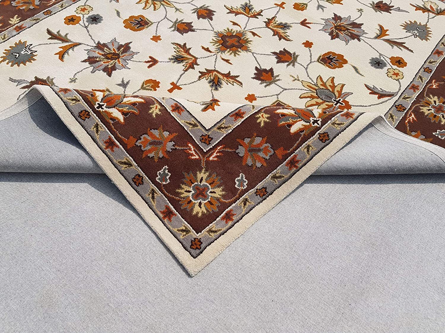 Sufiya Carpet Handmade Woolen Persian Tufted Carpet