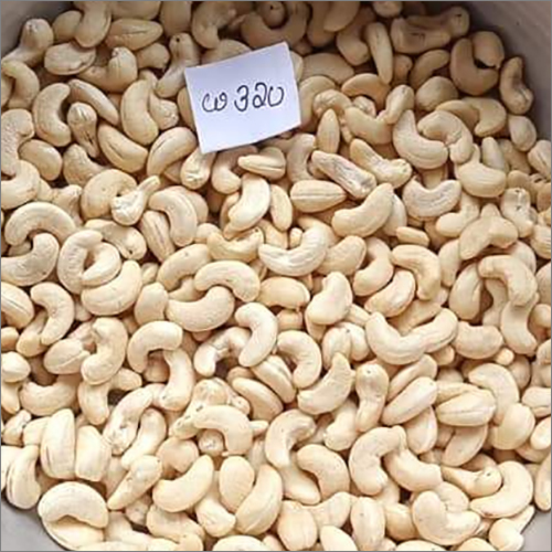 W320 नियमित आकार के काजू