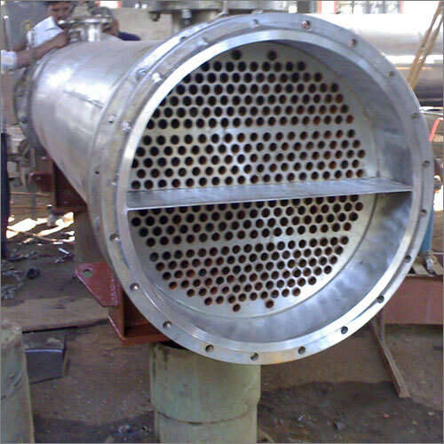Chemical Heat Exchangers - Durable Industrial Machines, 230-440 Volt AC Motor, Automatic Functionality, Efficient Fluid Energy Transfer
