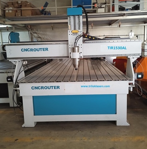 CNC Router Machine TIR1530AL - 3D Engraving on Wood and Acrylic, Versatile Material Compatibility, Advanced Imaging Technology