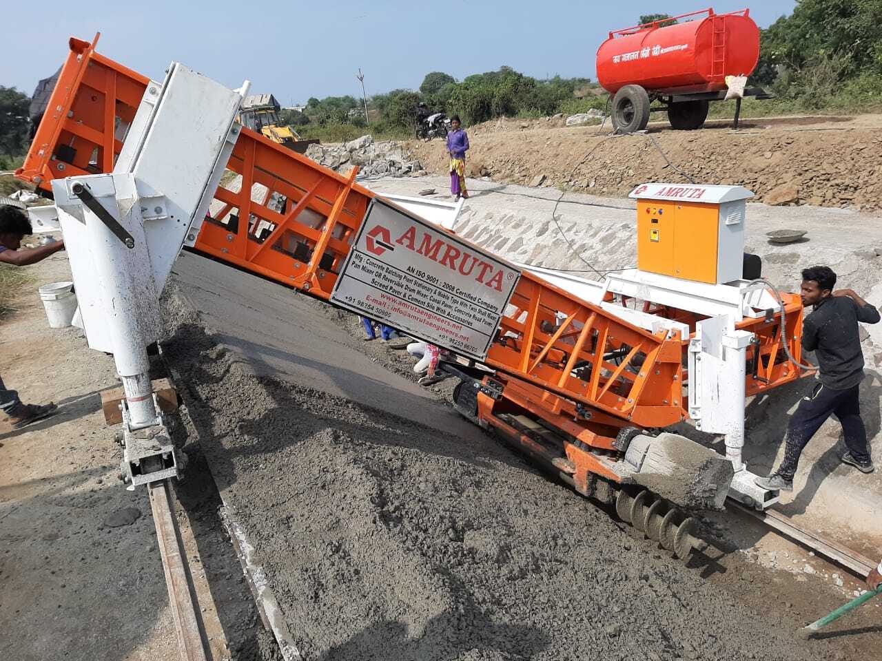Amruta Canal Paver Machine - Robust & Lightweight Design | Remote Control, Energy Efficient Electric Drive System, User-friendly Operation, 17.20 Cu/mtr Output