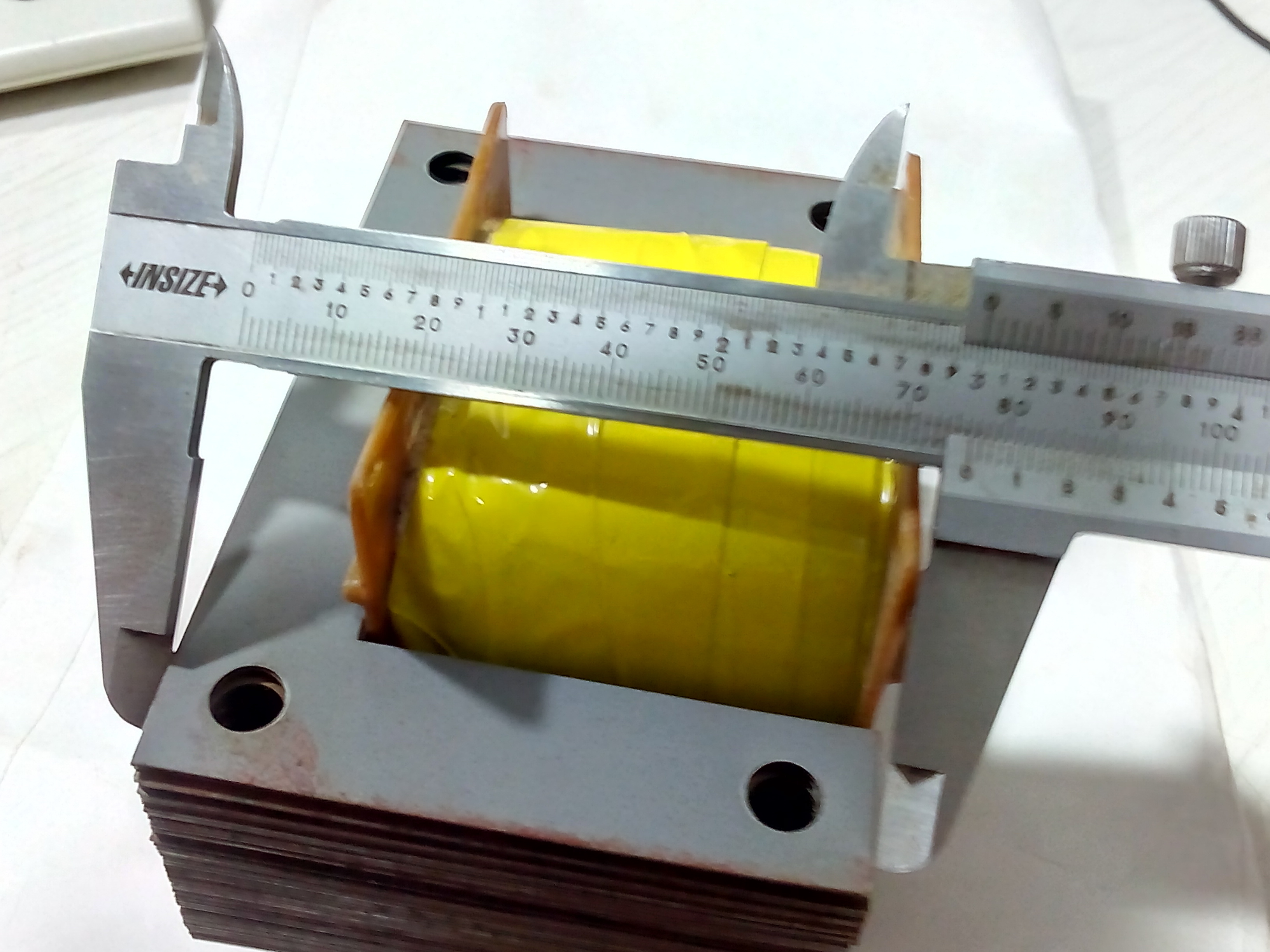 Vibrating Coil - Mild Steel, 230 Vac, Yellow | 3 Mm Thread Thickness, 16ei Lamination For Pneumatic And Electronic Industries