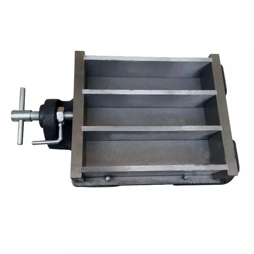 Factory directly supply 40x40x160mm Three gang Cement Prism Mould